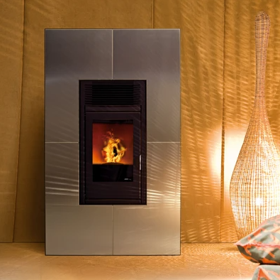 stufa con rivestimento inox