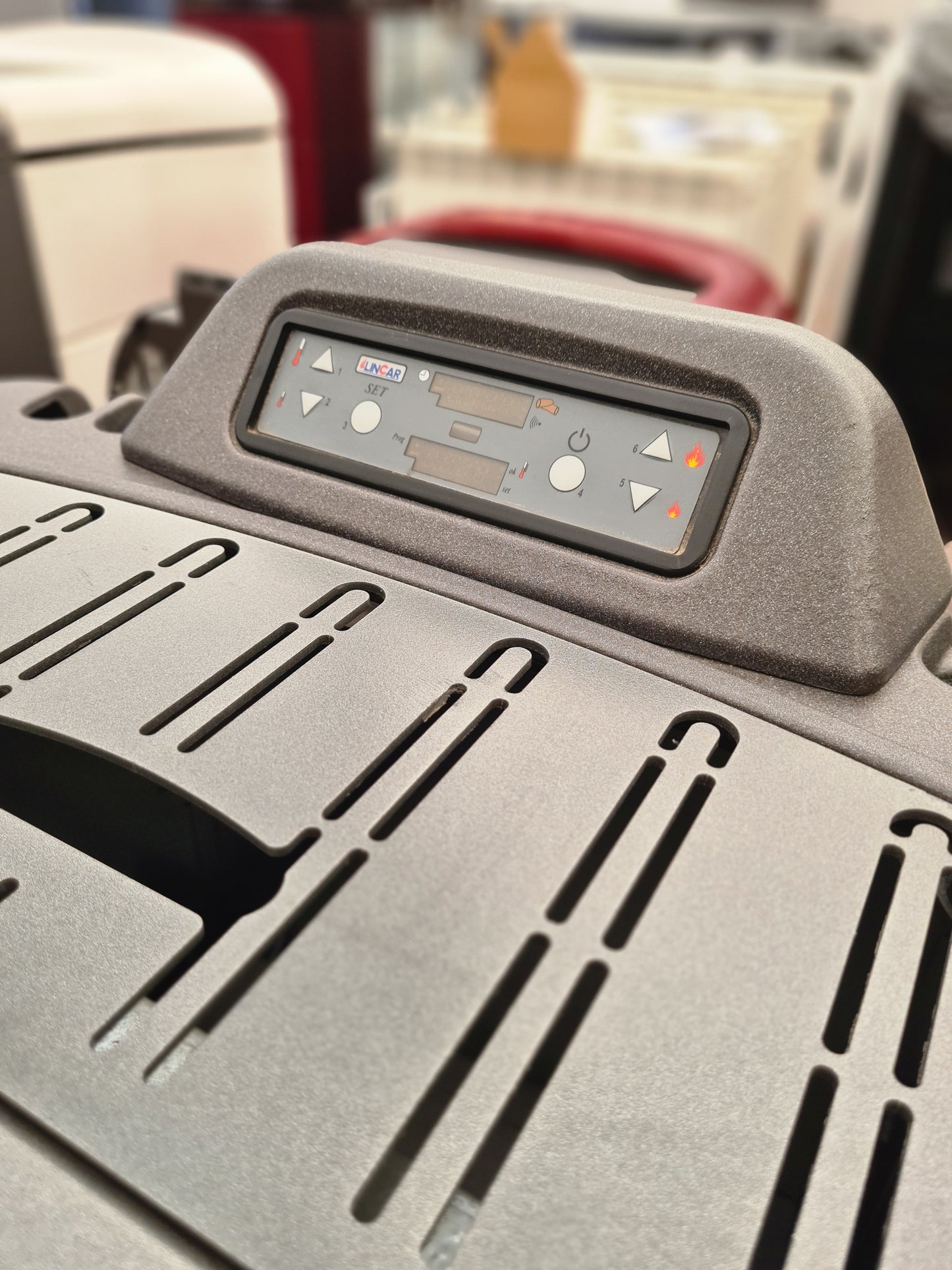 stufa con centralina smart facile da programmare