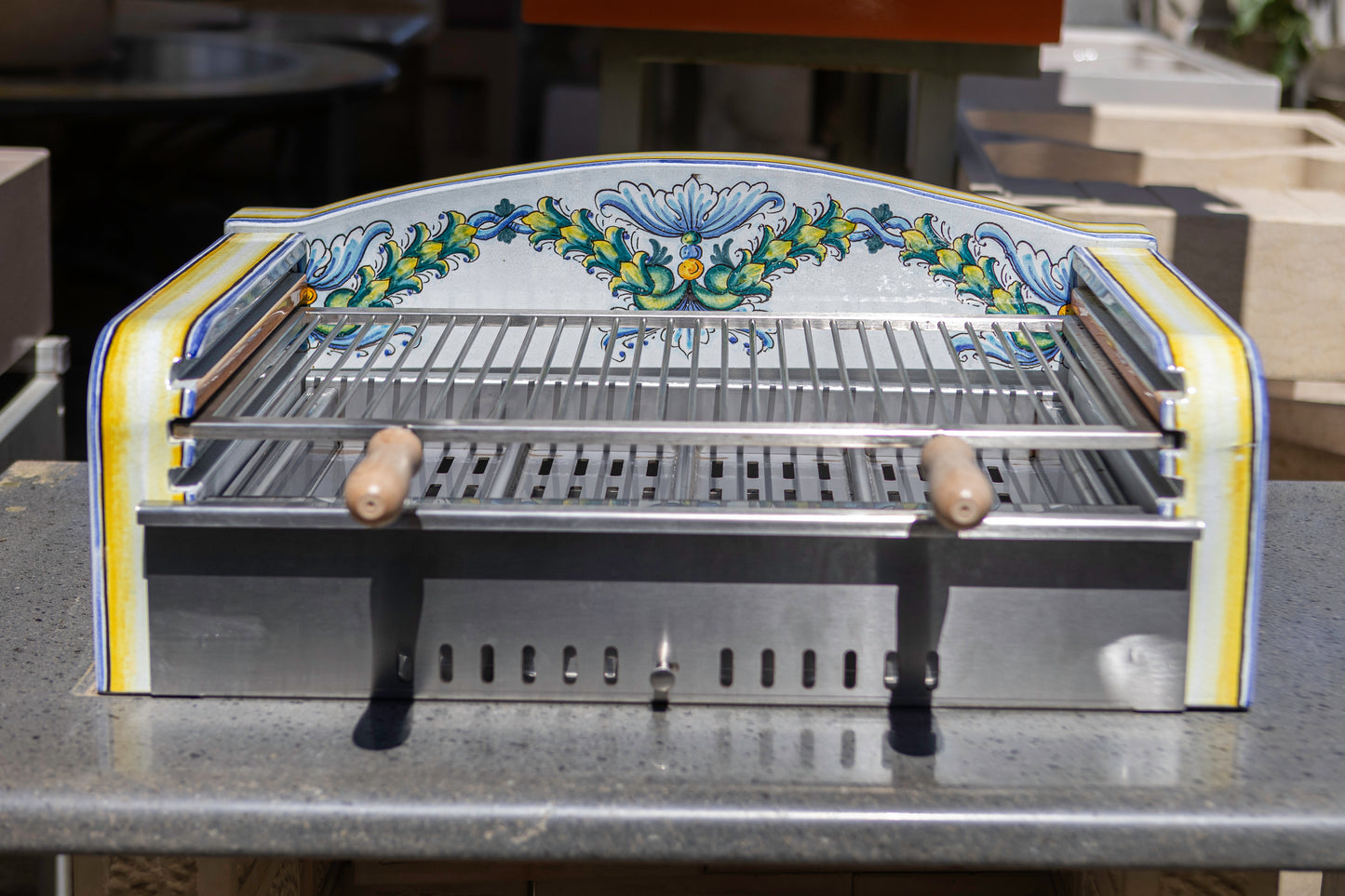 barbecue ceramizzato con griglie inox