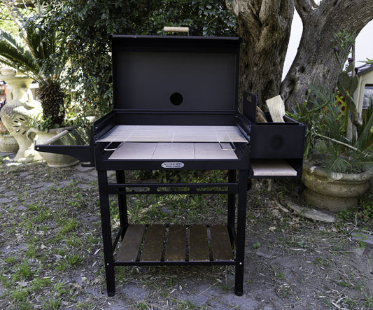 barbecue argentino con braciere per legna  