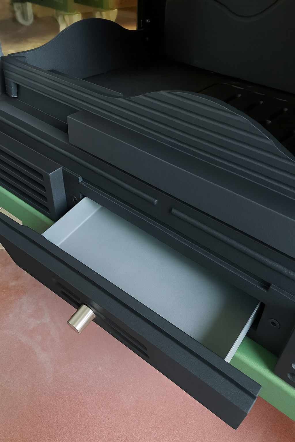 dettaglio cassetto inserto ferlux 715