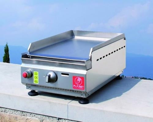 barbecue con piastra di cottura in acciaio inox