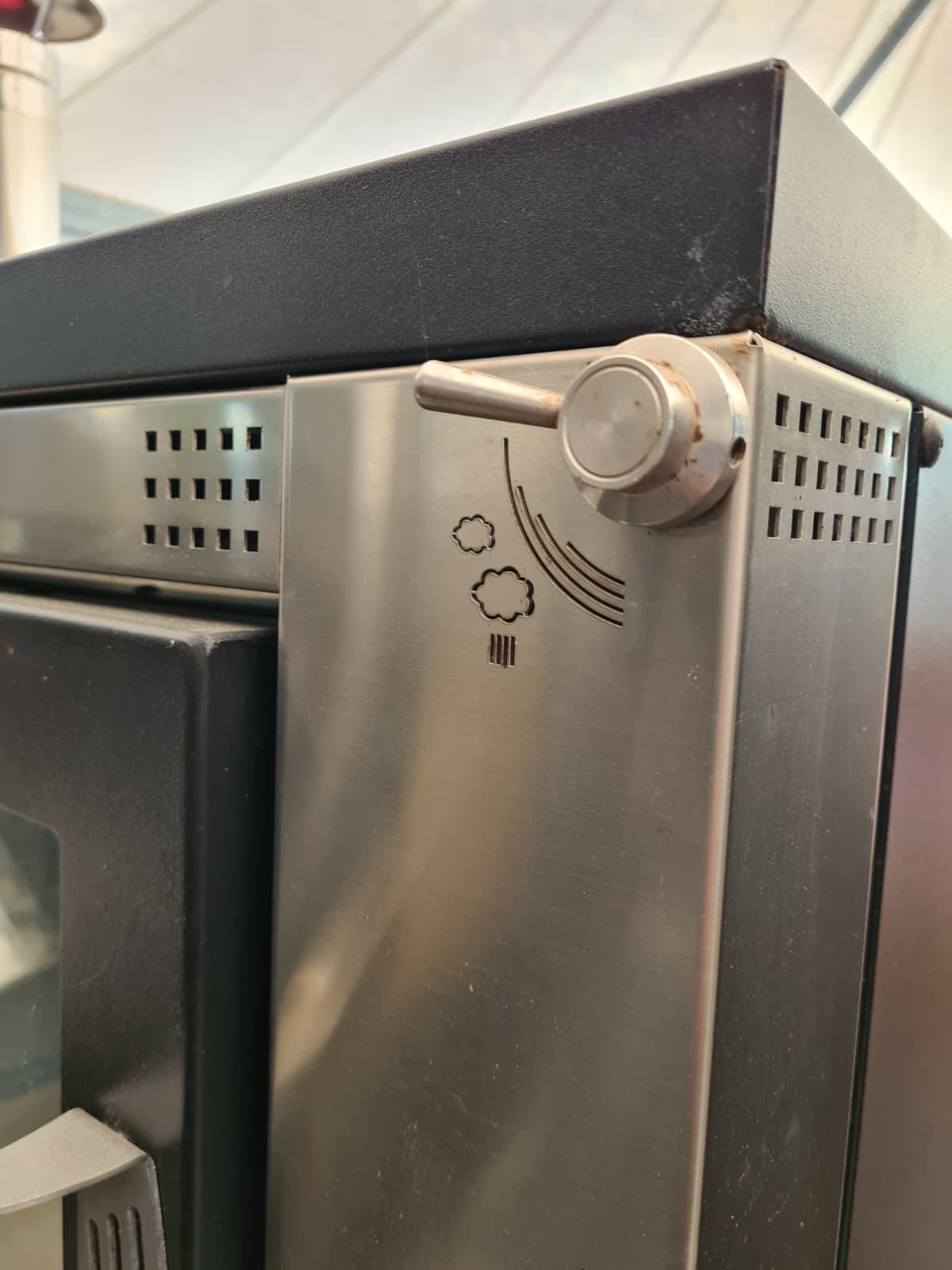 valvola vapori forno a legna